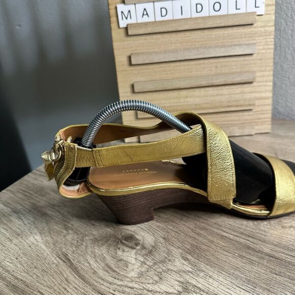 Kate Spade Saturday Women’s 9 Brand New Gold Strappy Sandals Metallic NWT New - Picture 5 of 13